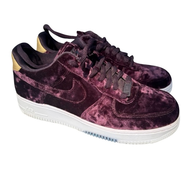 Nike Air Force Shoes - Nike Air Force 1 Velvet Rare Women’s S/ 9 Men’sS/8